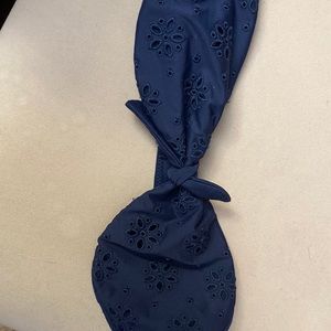 Abercrombie & Fitch Bandeau bikini top